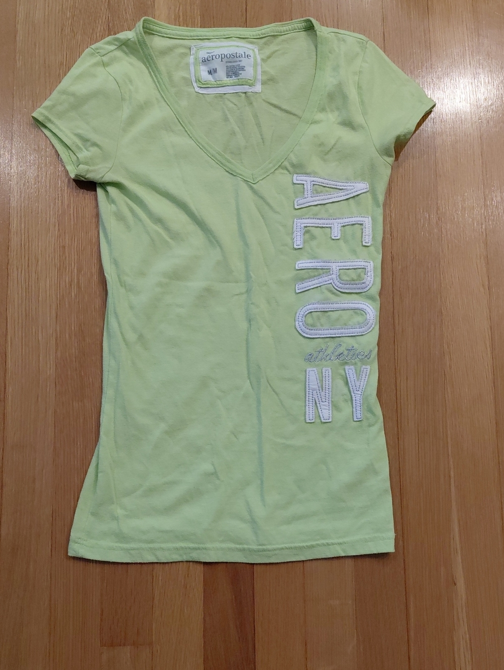 Aeropostale V Neck Logo Y2K Top Juniors Medium